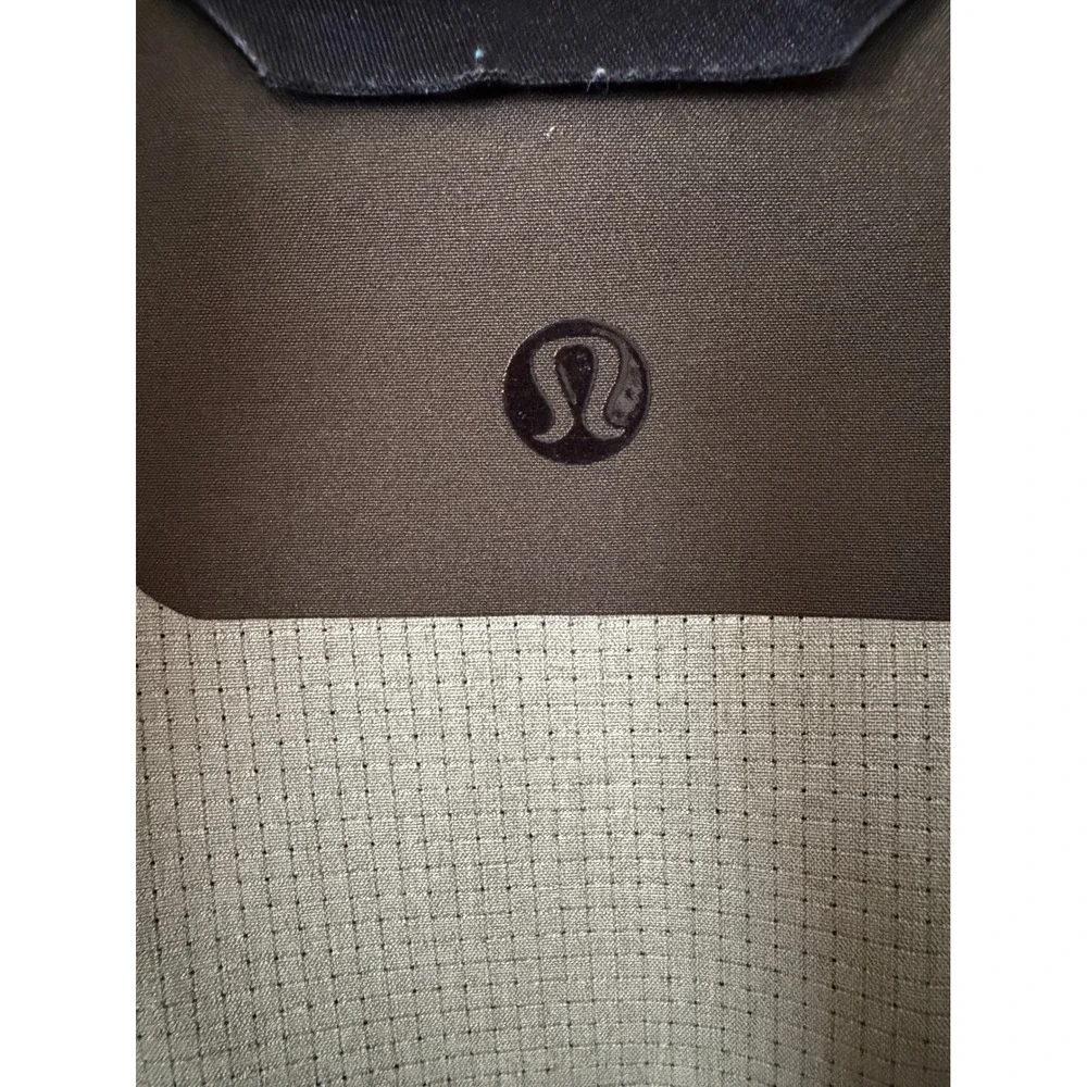 Lululemon Warp Light Packable Jacket Camo Rosemary Green Size L: Hiking, Outdoor - Picture 5 of 12